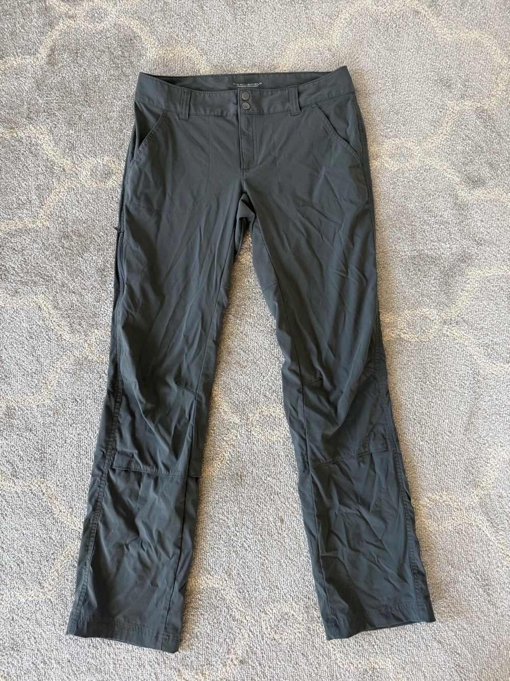 ⛰️ Columbia Women’s Gray Boot Cut Outdoor Jeans — Omni-Shield — Size 8